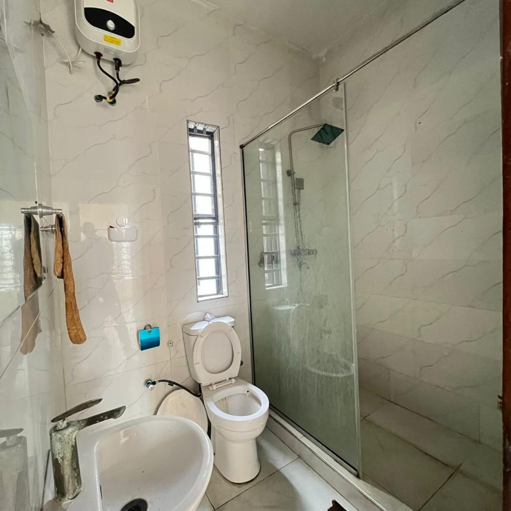 1 Bedroom Apartments available at Osapa, Lekki.