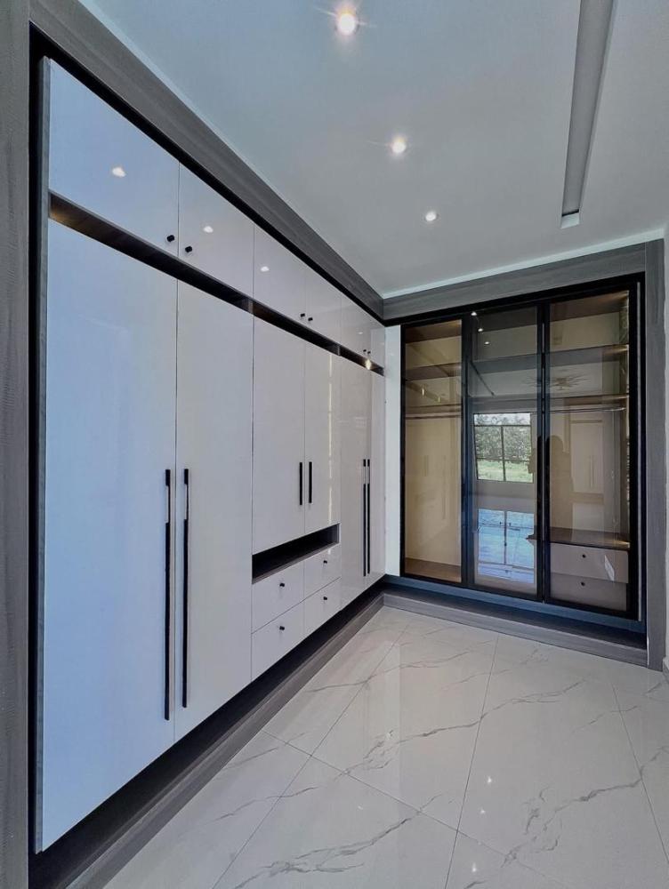 5 Bedroom Fully Detached Duplex at Lekki County, Lekki.