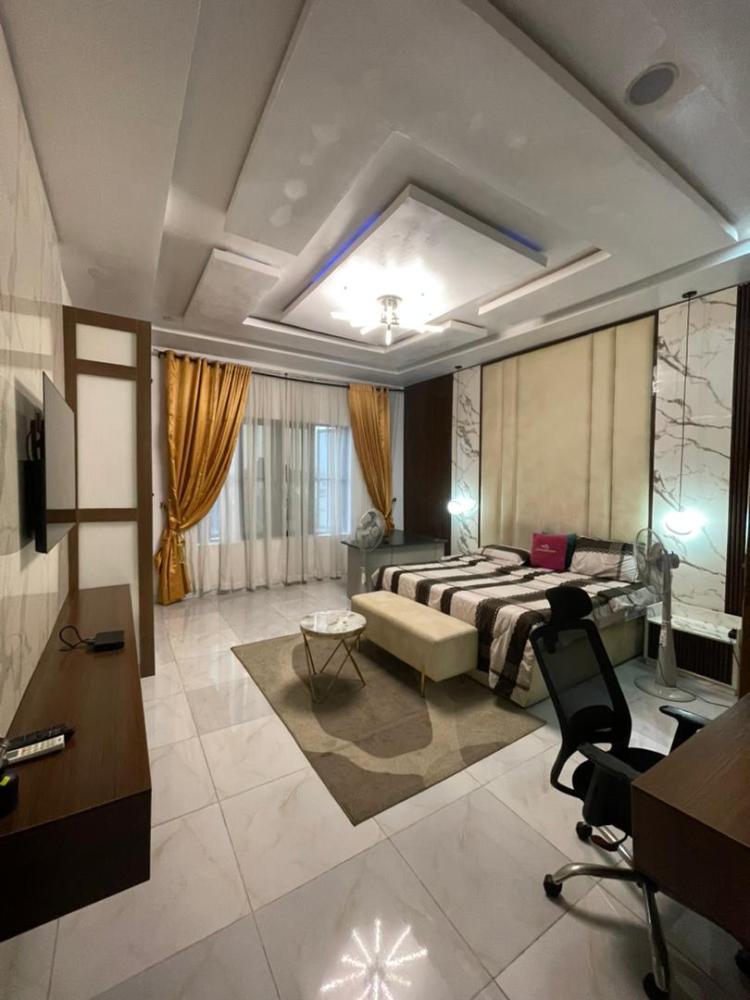 2 Bedroom Apartment Available at Ikate, Lekki.