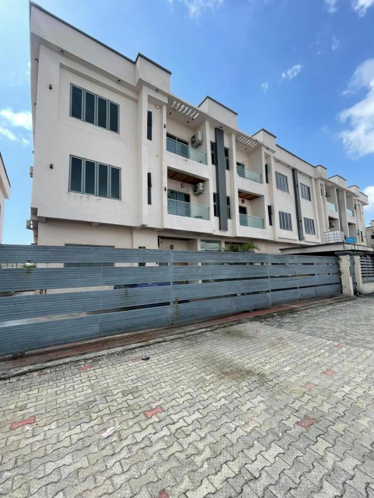 2 Bedroom Apartment Available at Ikate, Lekki.