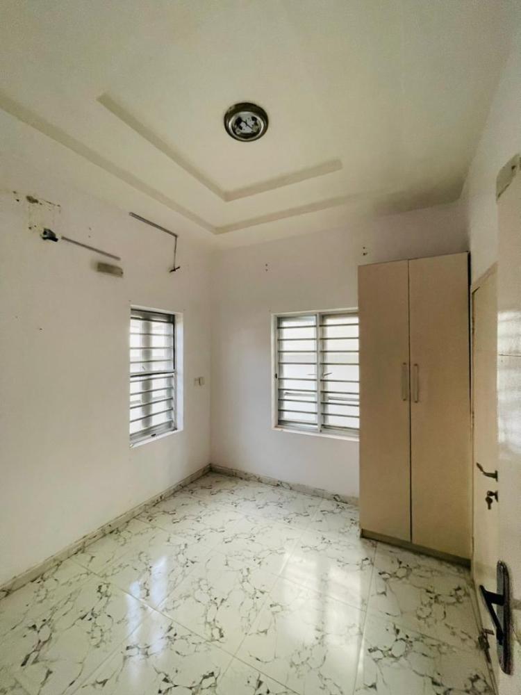 Shared Apartment available At Lekki County, Ikota.