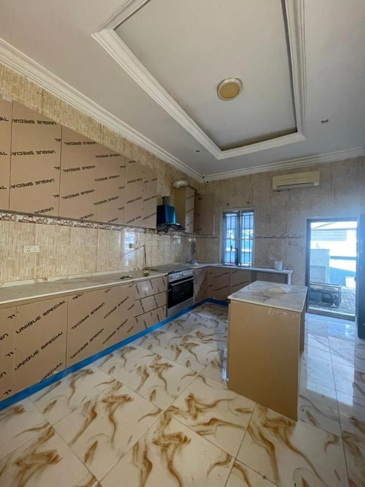5 Bedroom Fully Detached Duplex Available at Chevron, Lekki.