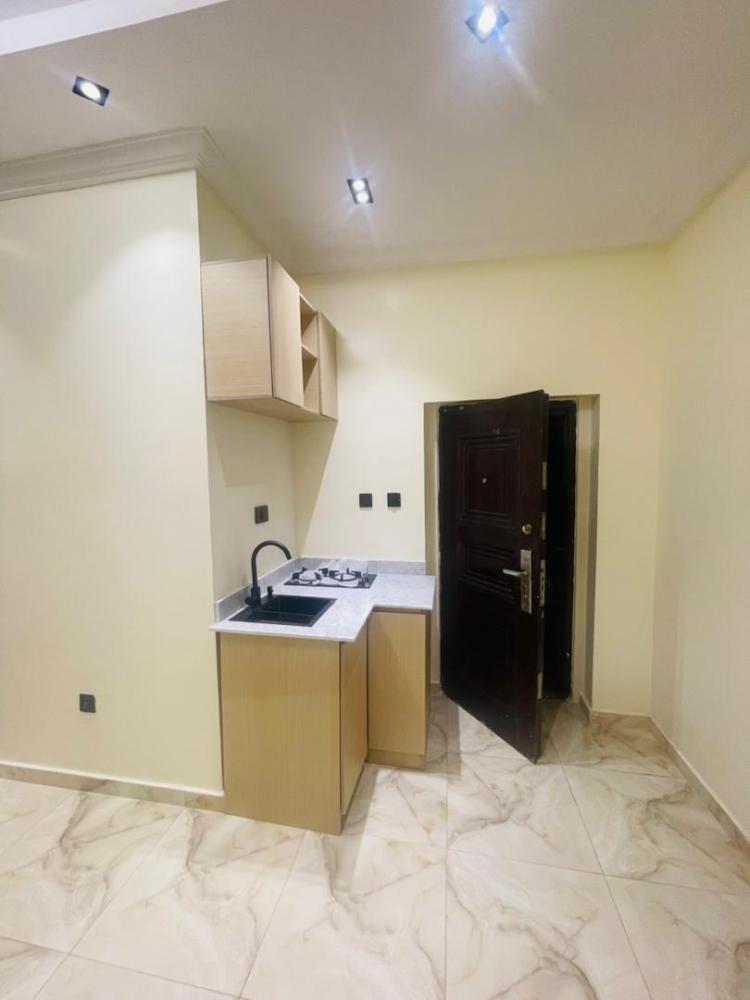 Selfcon Available for Rent at Chevron Drive.