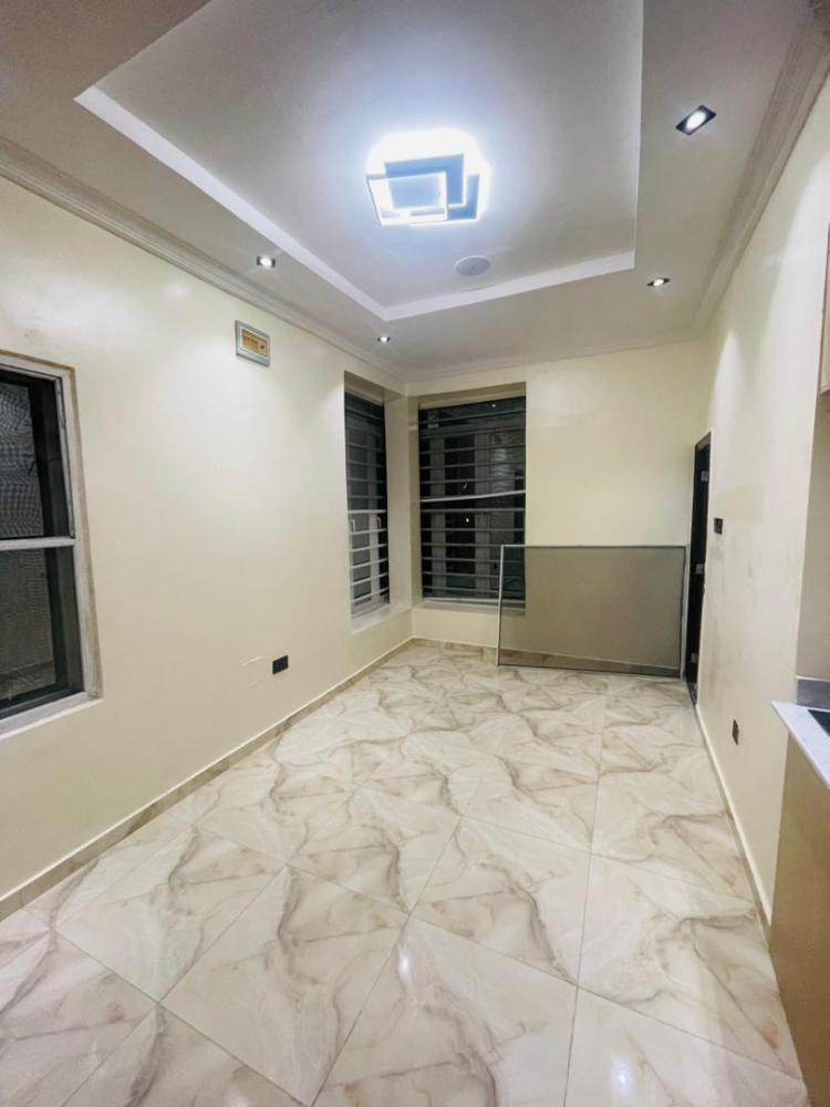 Selfcon Available for Rent at Chevron Drive.