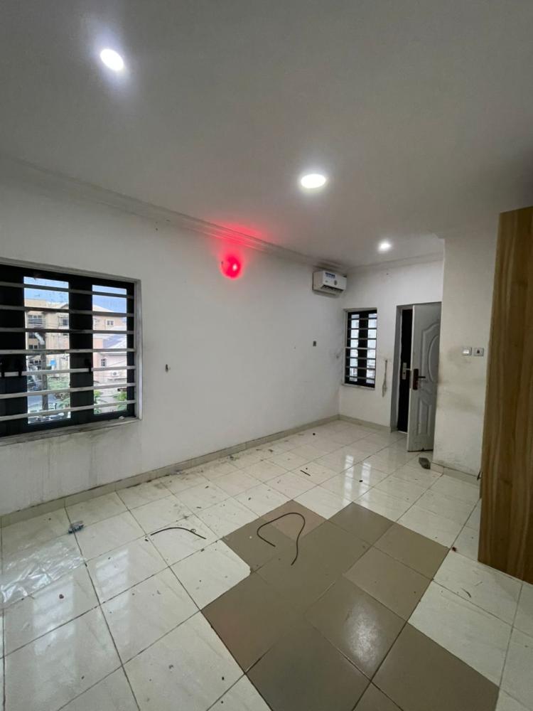2 Bedroom Available for RENT at Ikota, Lekki.