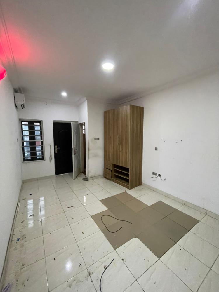 2 Bedroom Available for RENT at Ikota, Lekki.