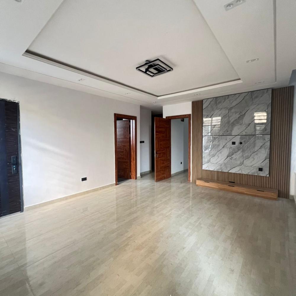 5 BED &amp; BQ || 650 MILLION || , LEKKI, PHASE 1, LAGOS