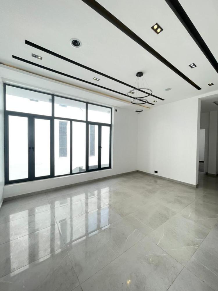 5 Bedroom Fully Detached Duplex With Swimming Pool, Gym, Cinema and BQ for SALE at Lekki County, Ikota.