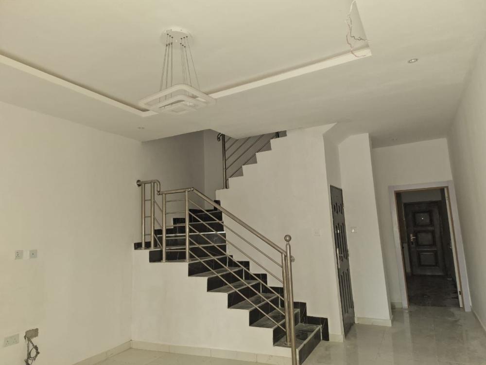 Self service 3bed terrace duplex  Location  Ikota 