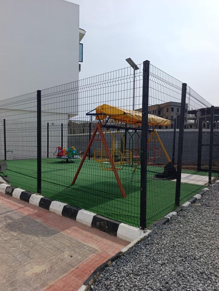 4 Bedroom Terrace Duplex With Bq