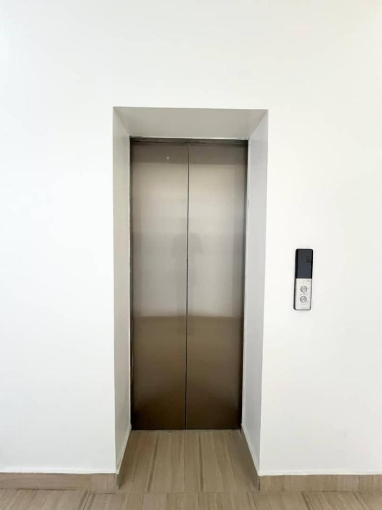 LUXURY 2BEDROOM SERVICED APARTMENT WITH BQ FOR SALE