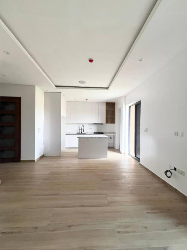 LUXURY 2BEDROOM SERVICED APARTMENT WITH BQ FOR SALE