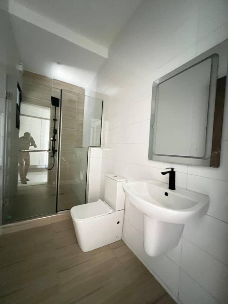 LUXURY 2BEDROOM SERVICED APARTMENT WITH BQ FOR SALE