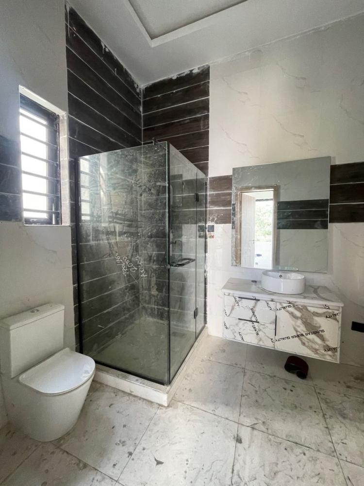 4 Bedroom Semi Detached for RENT at Chevron.