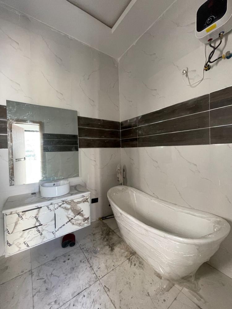 4 Bedroom Semi Detached for RENT at Chevron.