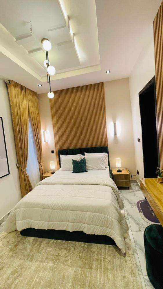 Beautiful Sea View and Cozy 2 Bedroom Apartment available for Booking Located At Ikate.