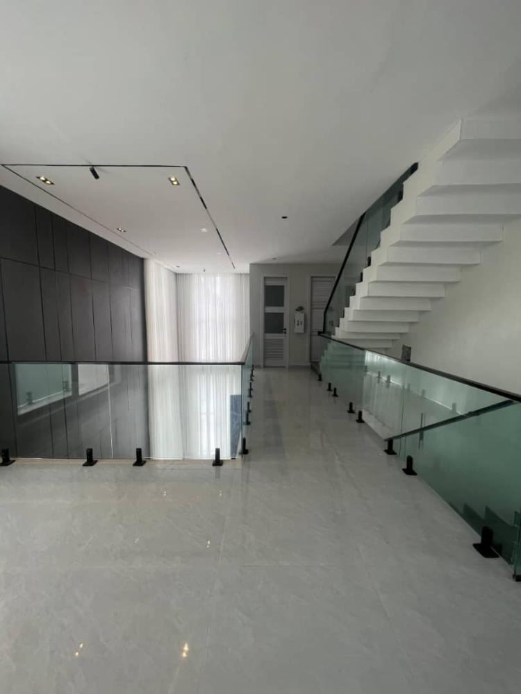 Brand New 5 Bedroom Duplex for SALE at 2nd Toll gate, Lekki.