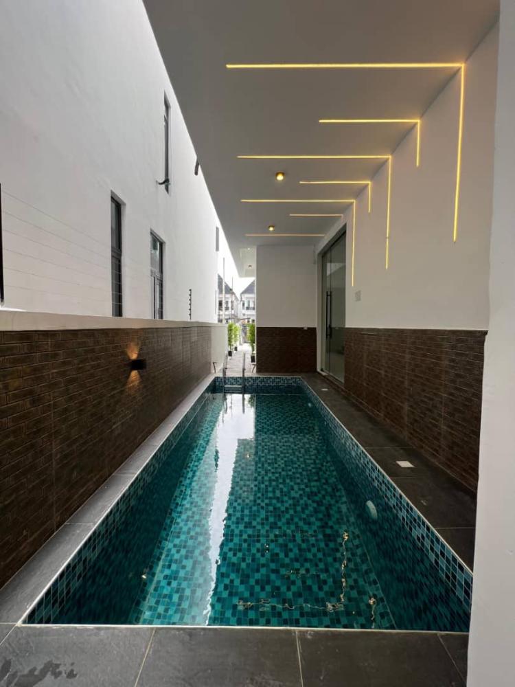 Brand New 5 Bedroom Duplex for SALE at 2nd Toll gate, Lekki.