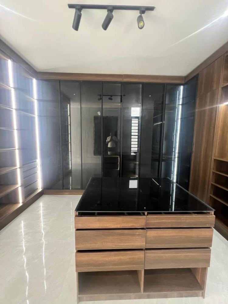 Brand New 5 Bedroom Duplex for SALE at 2nd Toll gate, Lekki.