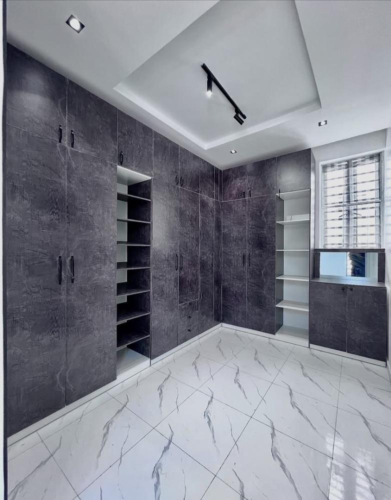 LEKKY COUNTY, LEKKI | N450M ASKING  5 BEDROOM FULLY DETACHED