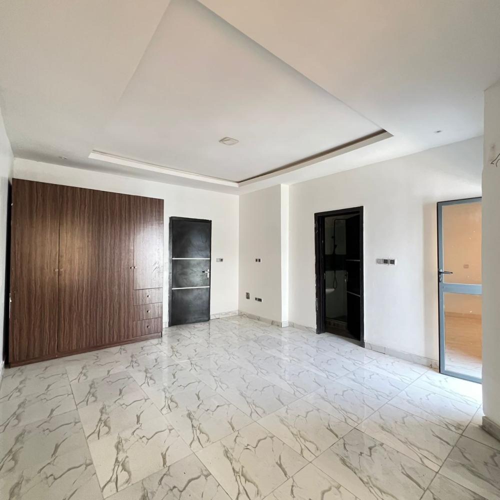 4 BED || 7.5 MILLION || AJAH LEKKI ,LAGOS