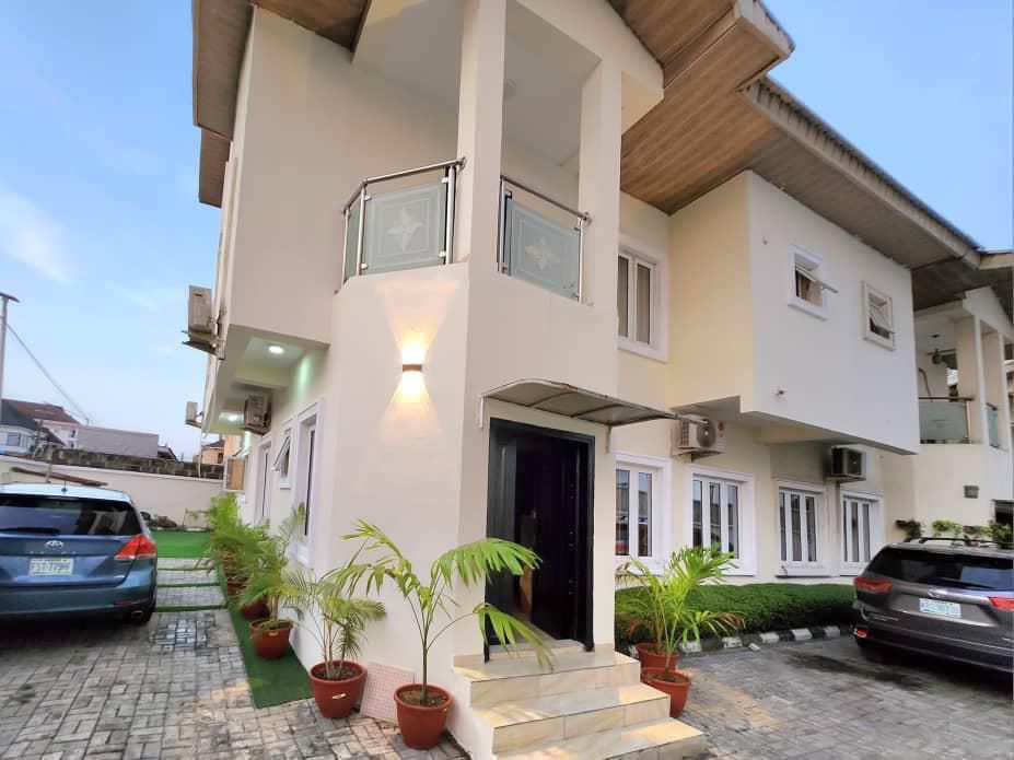 5 Bedroom Duplex for Booking at Lekki phase 1.
