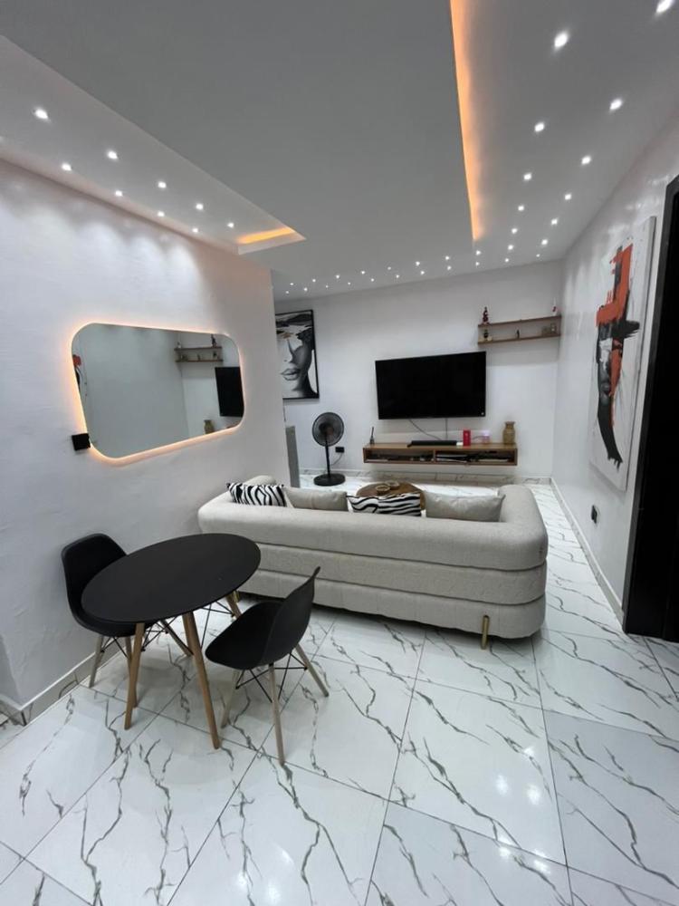 2bedroom apartment for rent Location 📍Ologolo