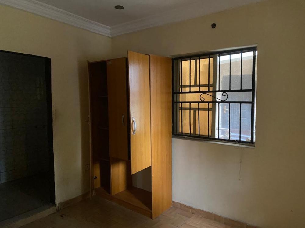 A Spacious Mini Flat (Room and Parlour) is Currently Available for RENT At Ajah, Close to Lekki Gardens Phase 5, Ajah.