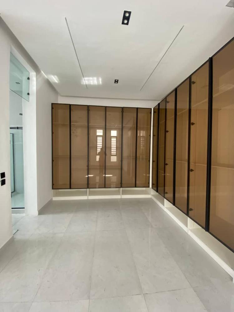 A Wow Factor 5 Bedroom Fully Detached Duplex with a Boys Quarter is Available For Sale at Ajah, Ajah Lagos.*