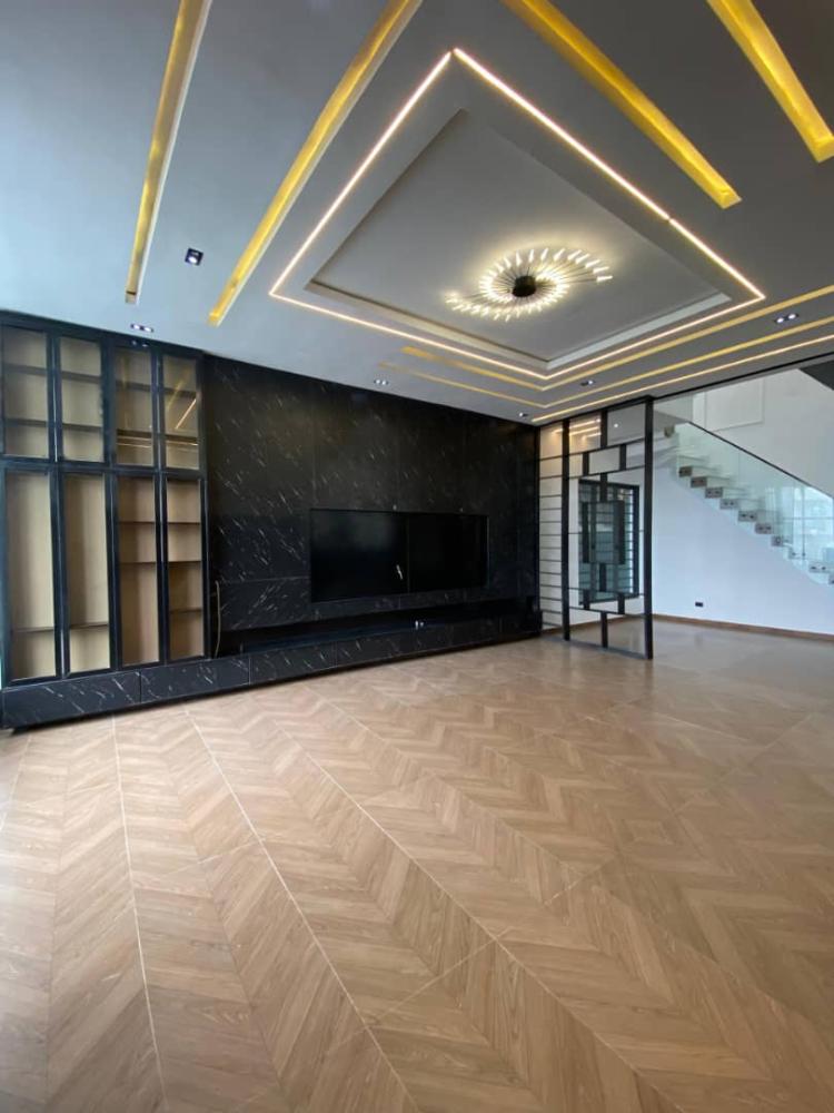 Tastefully Built 5 Bedroom Fully Detached Duplex with a Boys Quarter and Swimming Pool is Available For Sale at Ajah, Ajah Lagos.*