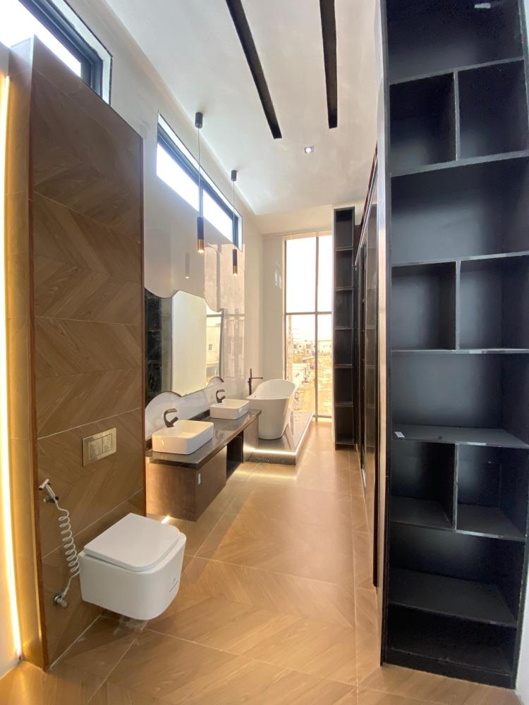 Tastefully Built 5 Bedroom Fully Detached Duplex with a Boys Quarter and Swimming Pool is Available For Sale at Ajah, Ajah Lagos.*