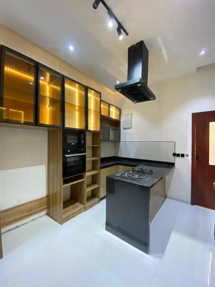 Tastefully Built 5 Bedroom Fully Detached Duplex with a Boys Quarter and Swimming Pool is Available For Sale at Ajah, Ajah Lagos.*