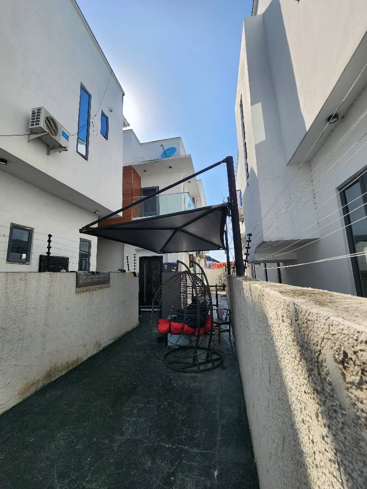 2 Bedroom Maisonette With Elevator and Gym Off Freedom Way, Lekki