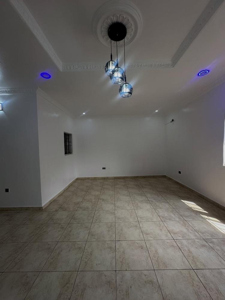 𝟑 𝐔𝐍𝐈𝐓𝐒 𝐎𝐅 𝟐-𝐁𝐄𝐃𝐑𝐎𝐎𝐌 𝐀𝐏𝐀𝐑𝐓𝐌𝐄𝐍𝐓𝐒 𝐖𝐈𝐓𝐇 𝐆𝐔𝐄𝐒𝐓 𝐓𝐎𝐈𝐋𝐄𝐓𝐒 𝐔𝐏 𝐅𝐎𝐑 𝐑𝐄𝐍𝐓