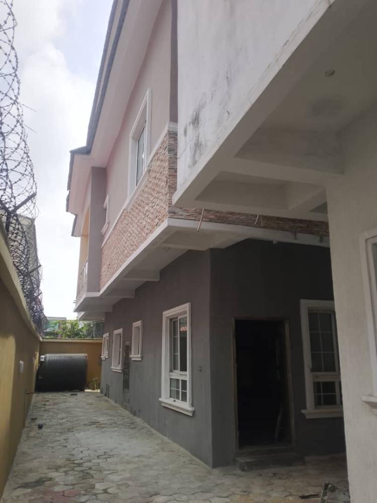 5 Bedroom Semi Detached Duplex for RENT Located at Off Chevron Drive, Lekki.
