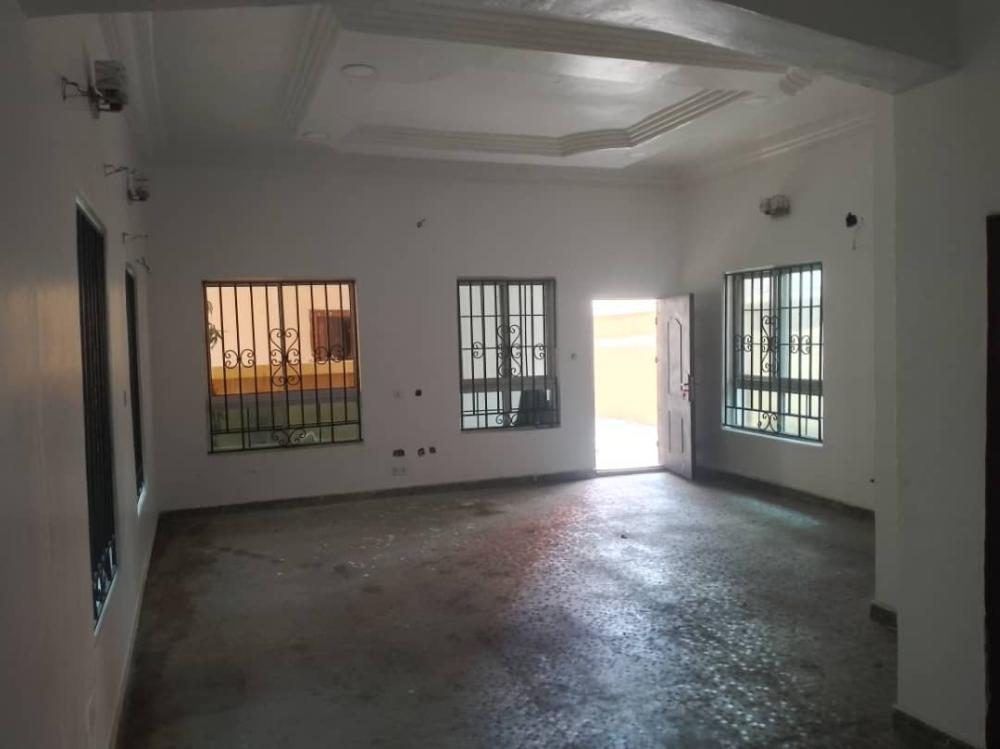 5 Bedroom Semi Detached Duplex for RENT Located at Off Chevron Drive, Lekki.