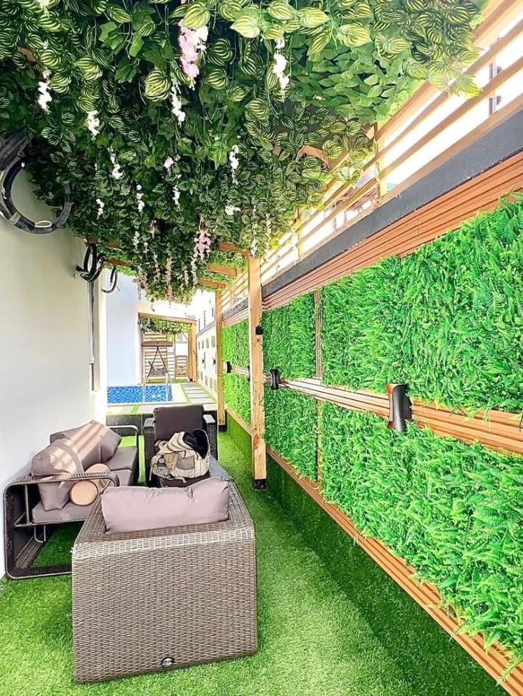 5 Bedroom Fully Detached Home With Swimming Pool, Cinema, Gazebo, Roof Top Terrace, and BQ Located at Lekki Phase 1.