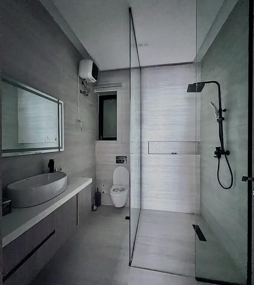 2 Bedroom Apartment With An Olympic - Sized Swimming Pool, Gym, Modern Elevator, Private Cinema, Excetera. Available for SALE Located at Lekki Scheme 1.