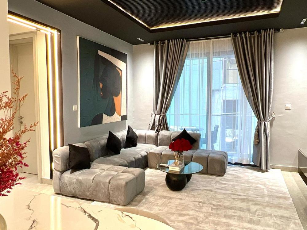 A brand new Luxury 1 bedroom with 2 Balconies, Swimming pool, Snooker Board, Gym, Game Cards &amp; Board Game*