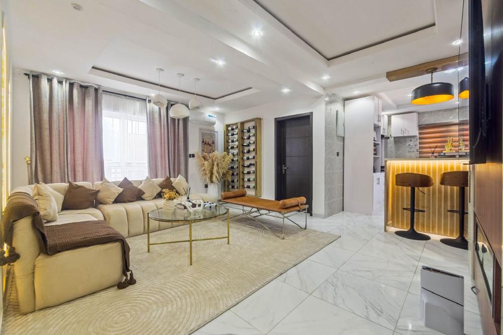 *A Spacious Luxury 1 bedroom with PS5, 2 Balconies &amp; Private Gym*