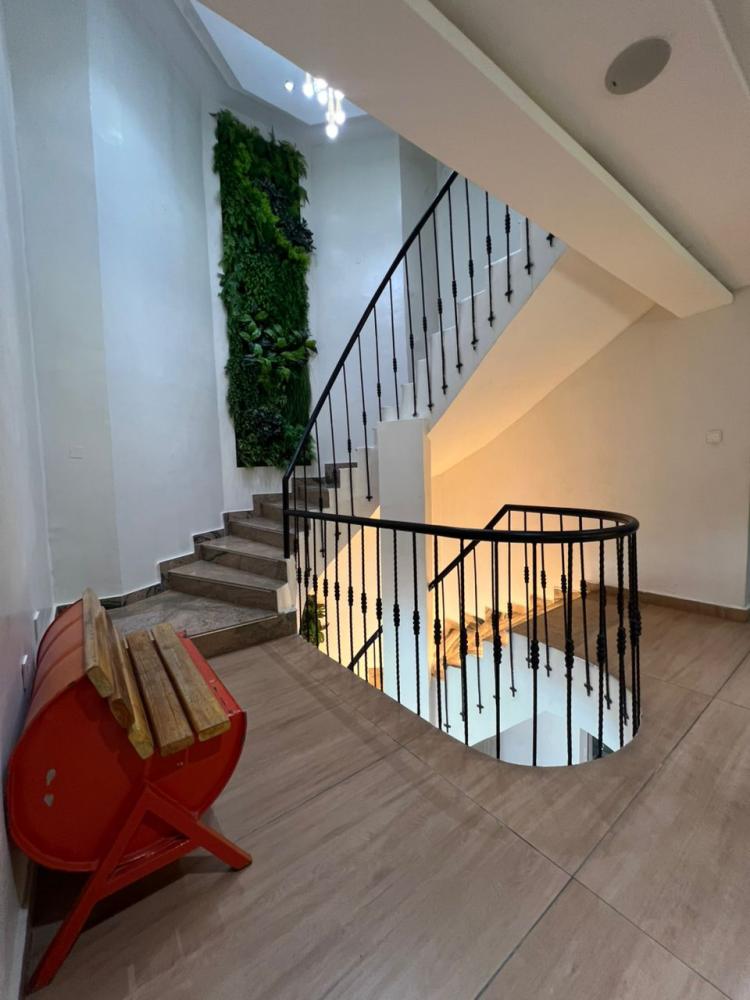 Office/ Shop Space Available For RENT and Located at Lekki phase 1.