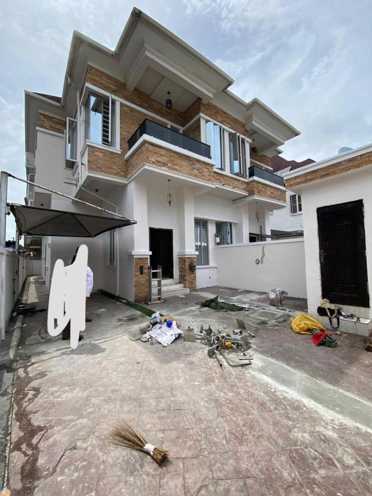 4 bedroom semi detached duplex with bq