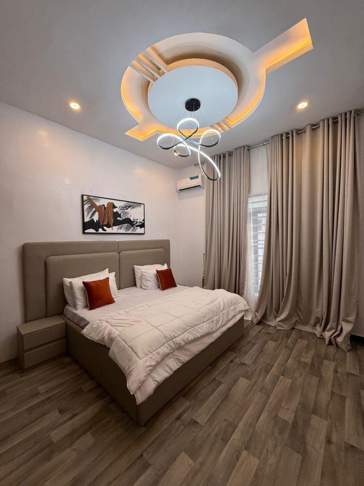 Luxury 1 Bedroom Apartment with Ps 5 Available for Booking At Osapa London.