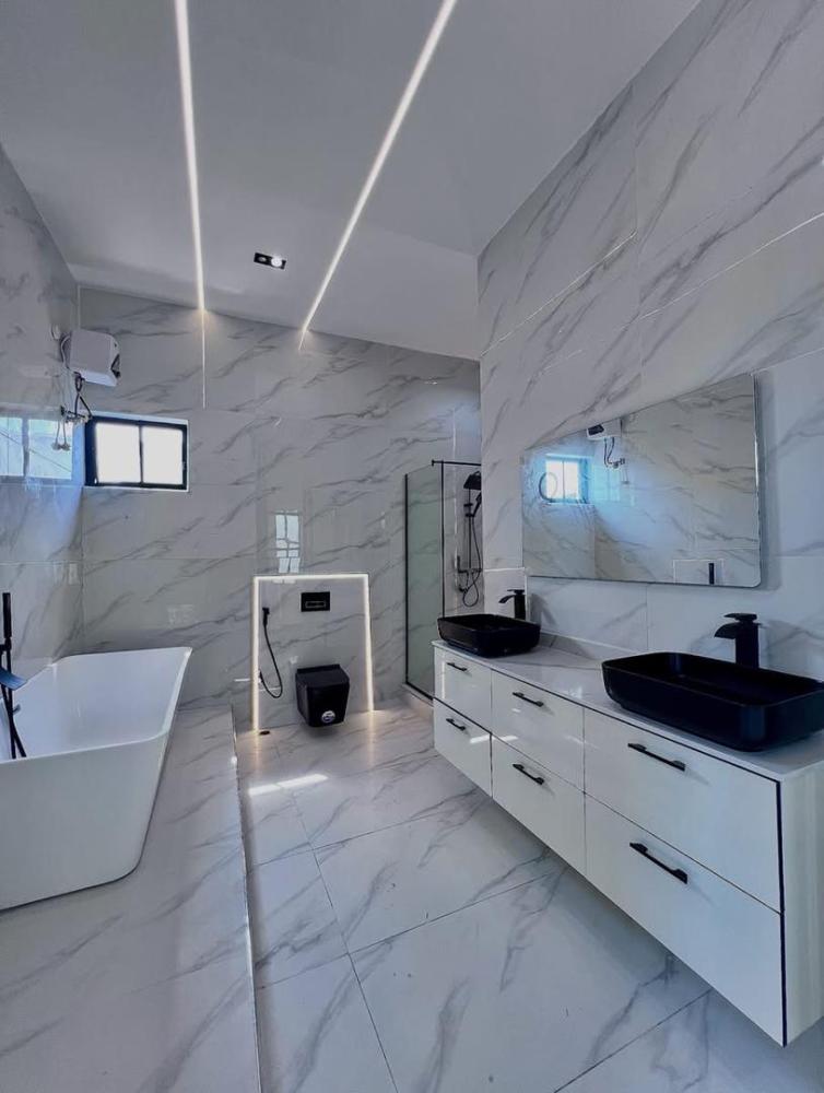 5 Bedroom Fully Detached Home With Swimming Pool, Solar, Inverter and Batteries, Gym Room, Cinema and Roof Top Terrace For SALE at Ikota, Lekki.