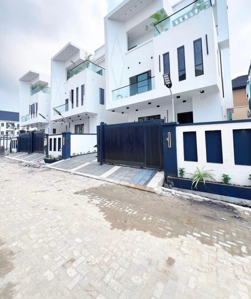 5 Bedroom Fully Detached Home With Swimming Pool, Solar, Inverter and Batteries, Gym Room, Cinema and Roof Top Terrace For SALE at Ikota, Lekki.