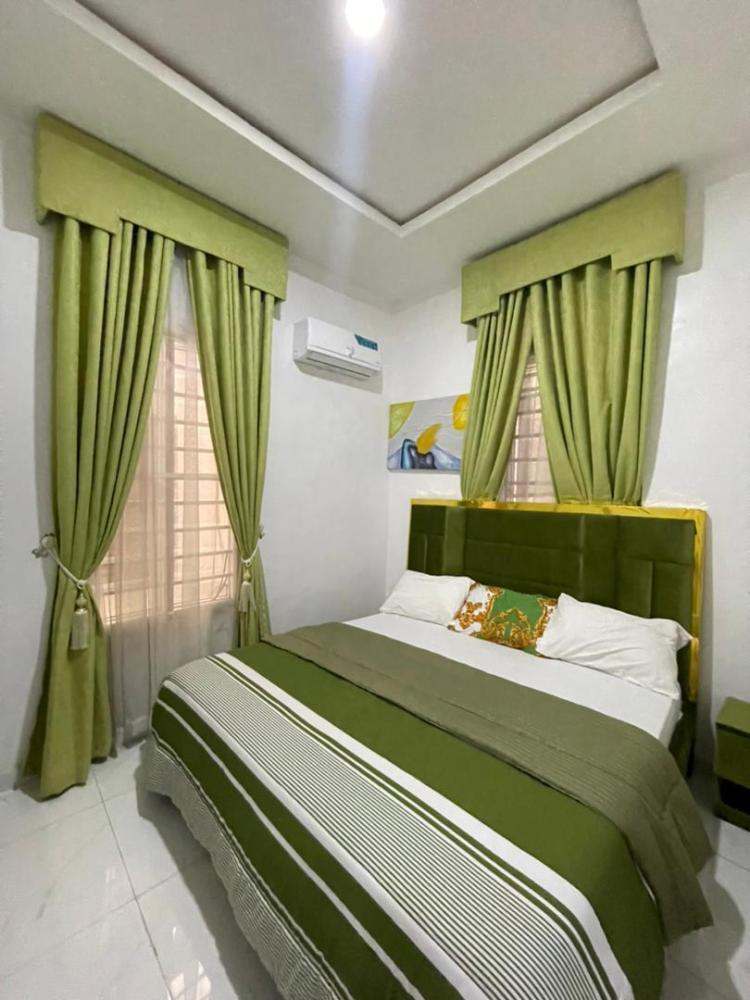 4 Bedroom Semi Detached House With Fitted Kitchen, en suite Bedrooms, etc. Available For RENT Located At Ikota, Lekki.