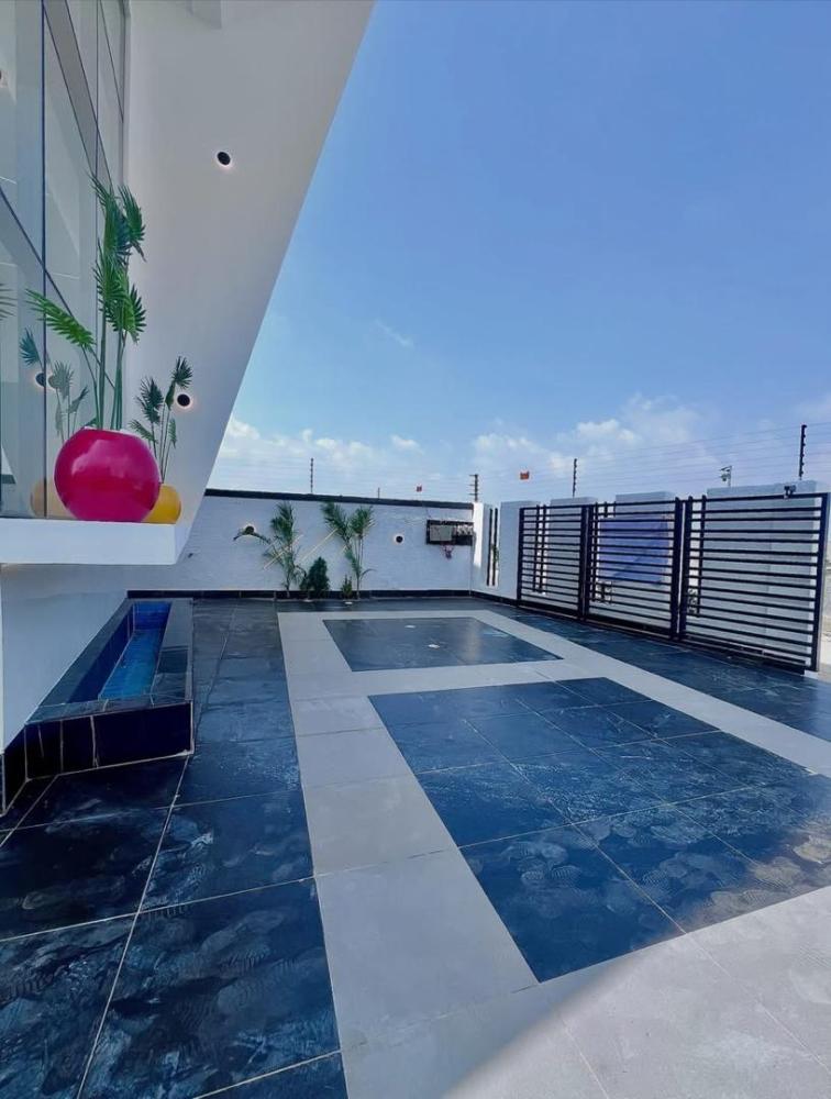 📍AJAH LAGOS | 5 BED | N350M CONTEMPORARY STYLED 5 BEDROOM FULLY DETACHED DUPLEX WITH SWIMMING POOL