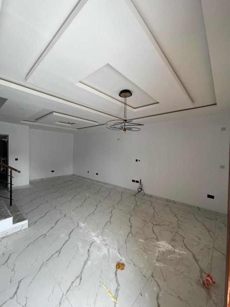 *SALES ALERT* 3 Bedroom terrace duplex with BQ .