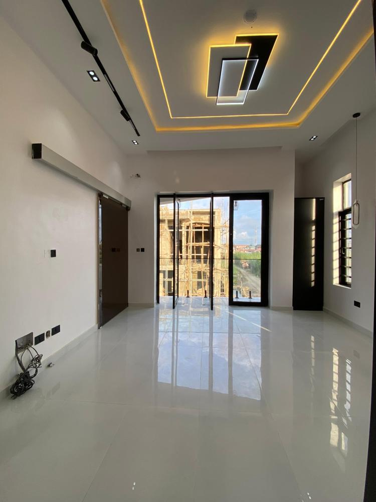 new 4bedroom fully detached 