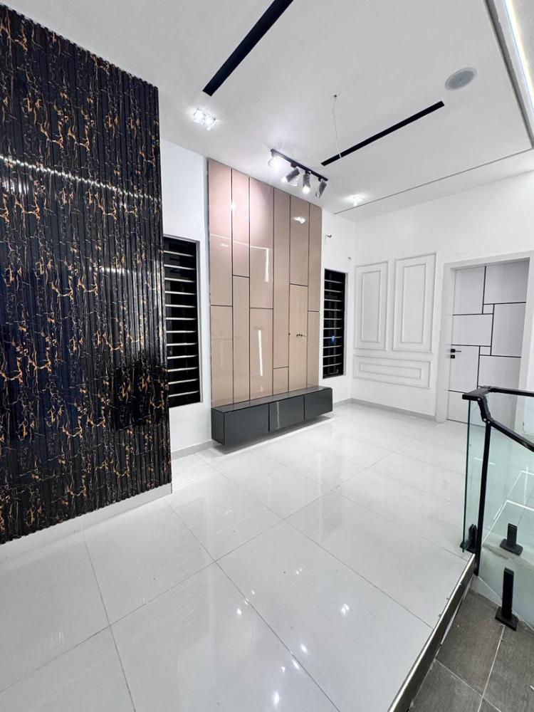 EXCLUSIVELY FINISHED TO TASTE LUXURY 5BED FULLY DETACHED DUPLEX WITH BQ